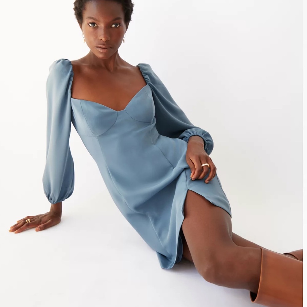 NWOT Aritzia Wilfred Shadow Blue Novella Dress